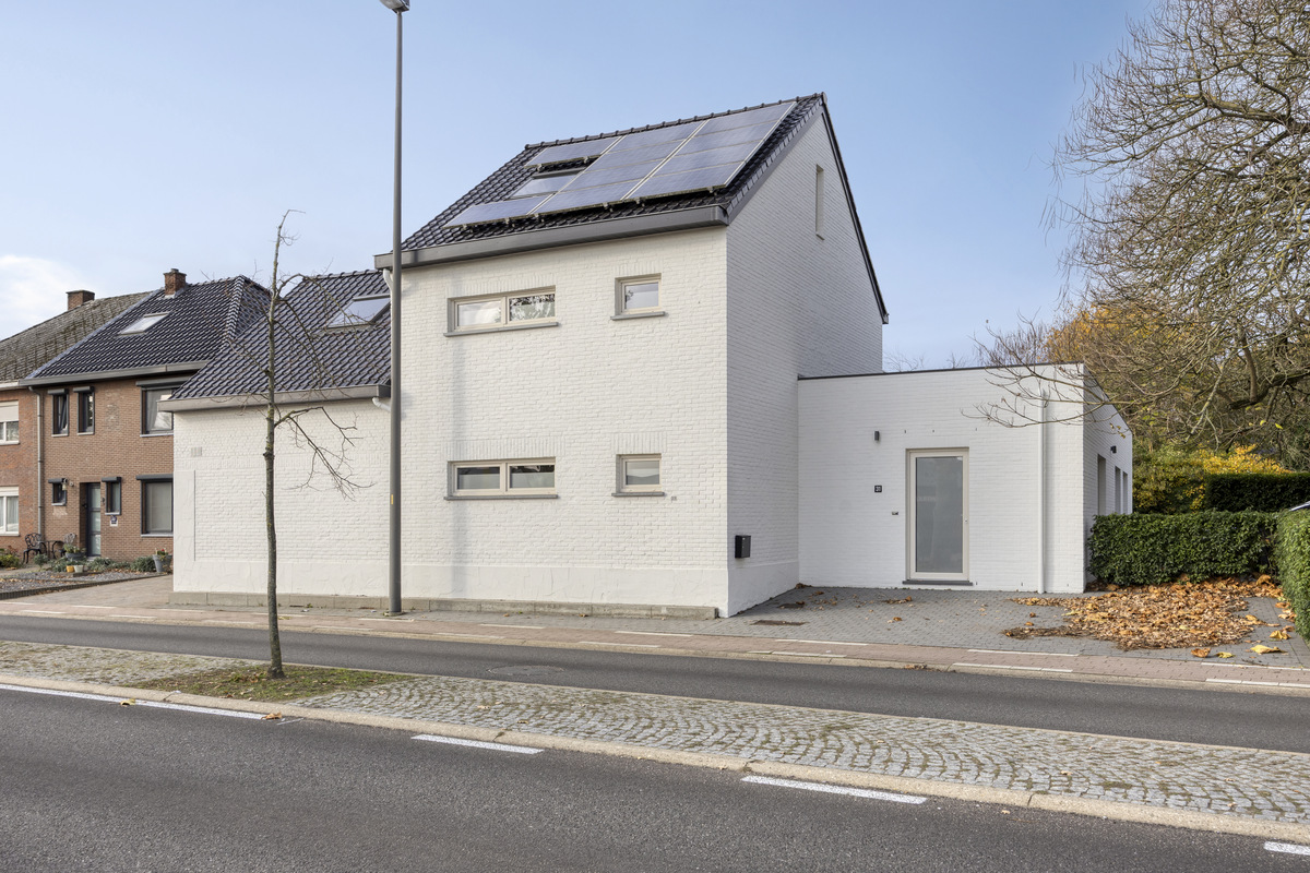 Huis te koop in Heusden-Zolder met 3 slaapkamers - foto 2