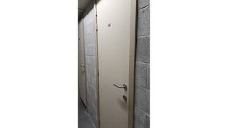 Ondergrondse berging te koop in de Witte Molenstraat 17 in Sint-Michiels Brugge. ** + Privatief en asluitbaar! ** + Een handige ( extra )...