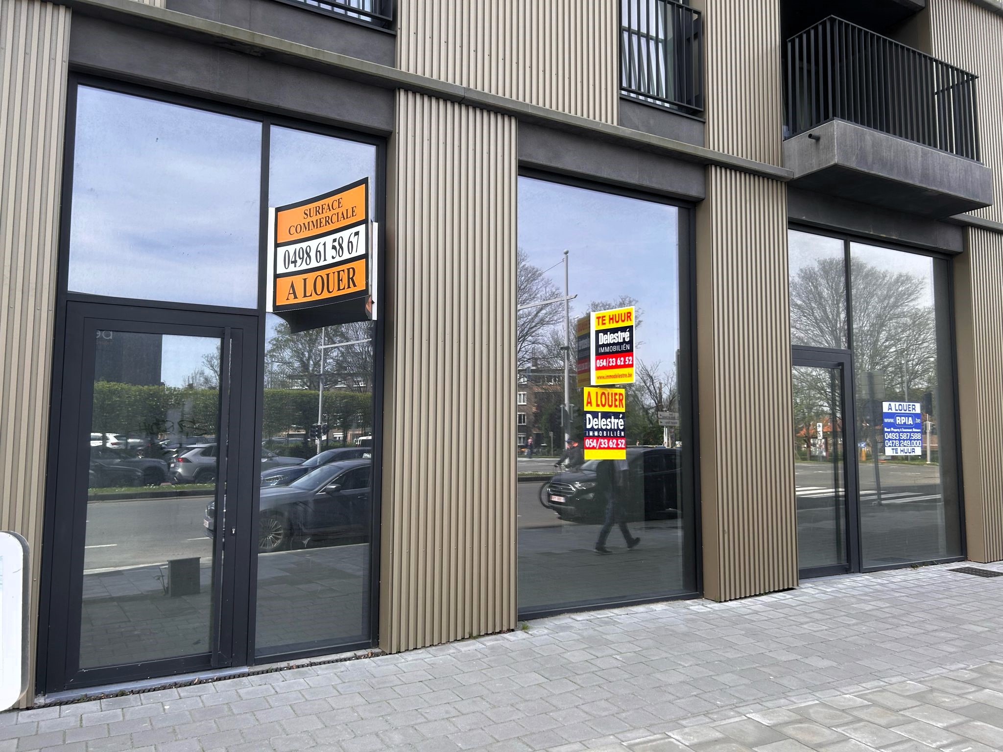 Commercial à louer à Evere - photo 5