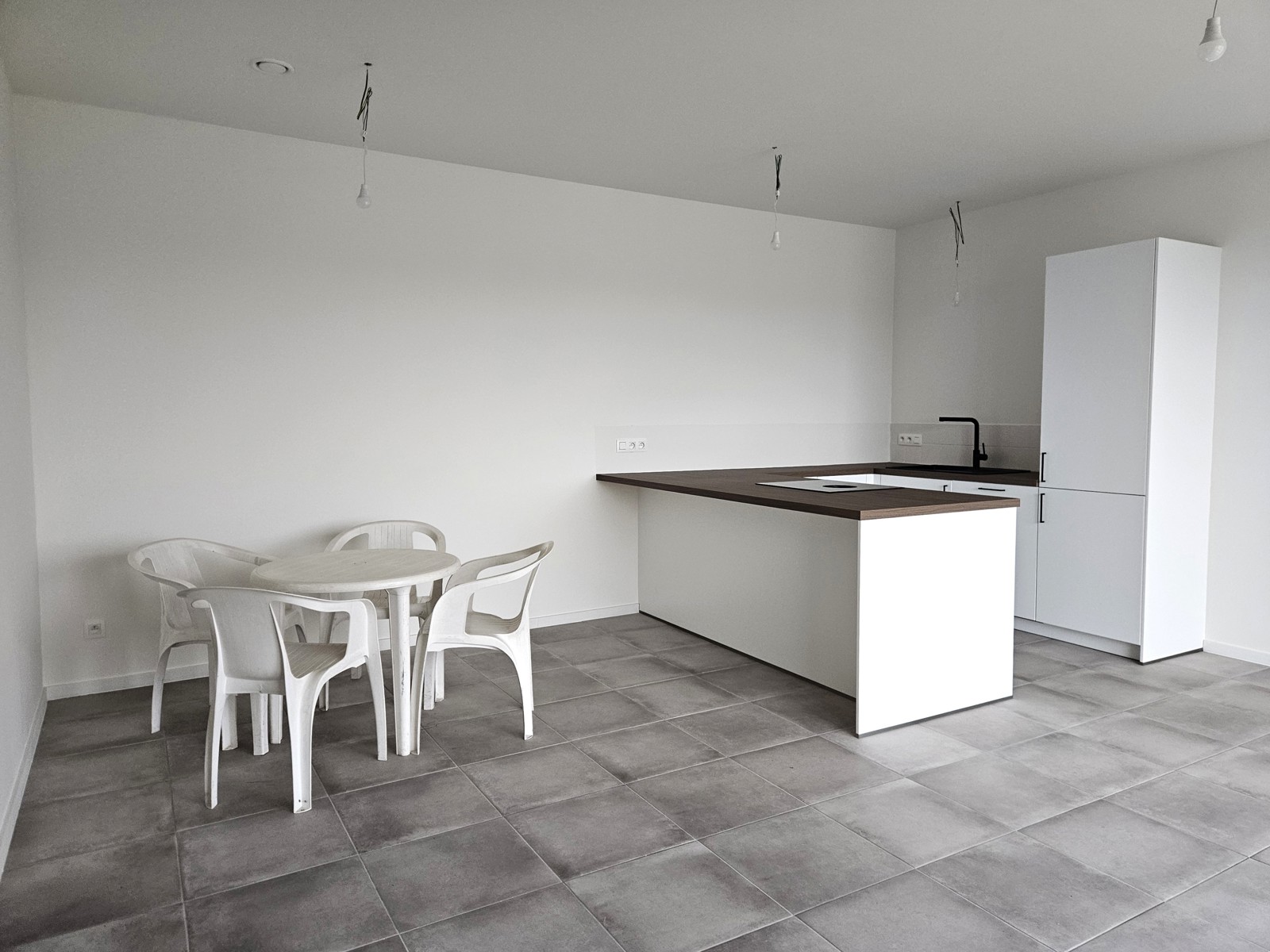 Recent appartement met 2 slaapkamers en terras - foto 3