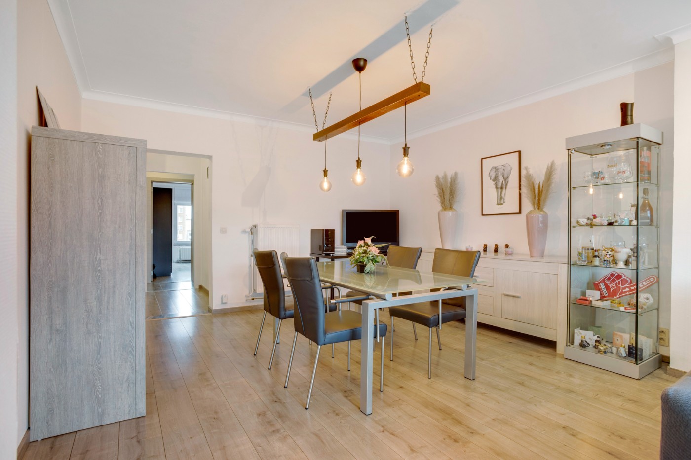 Goed onderhouden, instapklaar appt. met 2 slpk., balkon en garagebox - foto 5