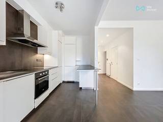 Tel: 0456 12 69 85 Mail: clara.ja@weinvest.beWe Invest a le plaisir de vous présenter cet appartement d'une chambre situé au deuxième étage d'un...