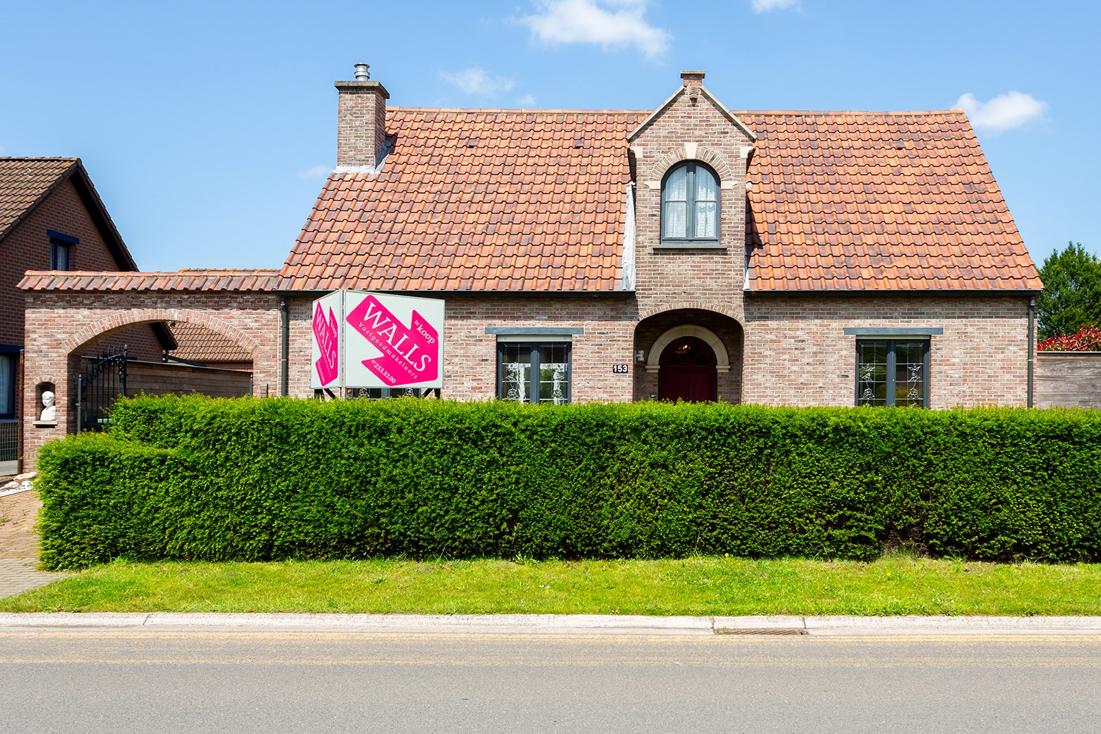 Charmante open bebouwing met grote tuin - foto 3