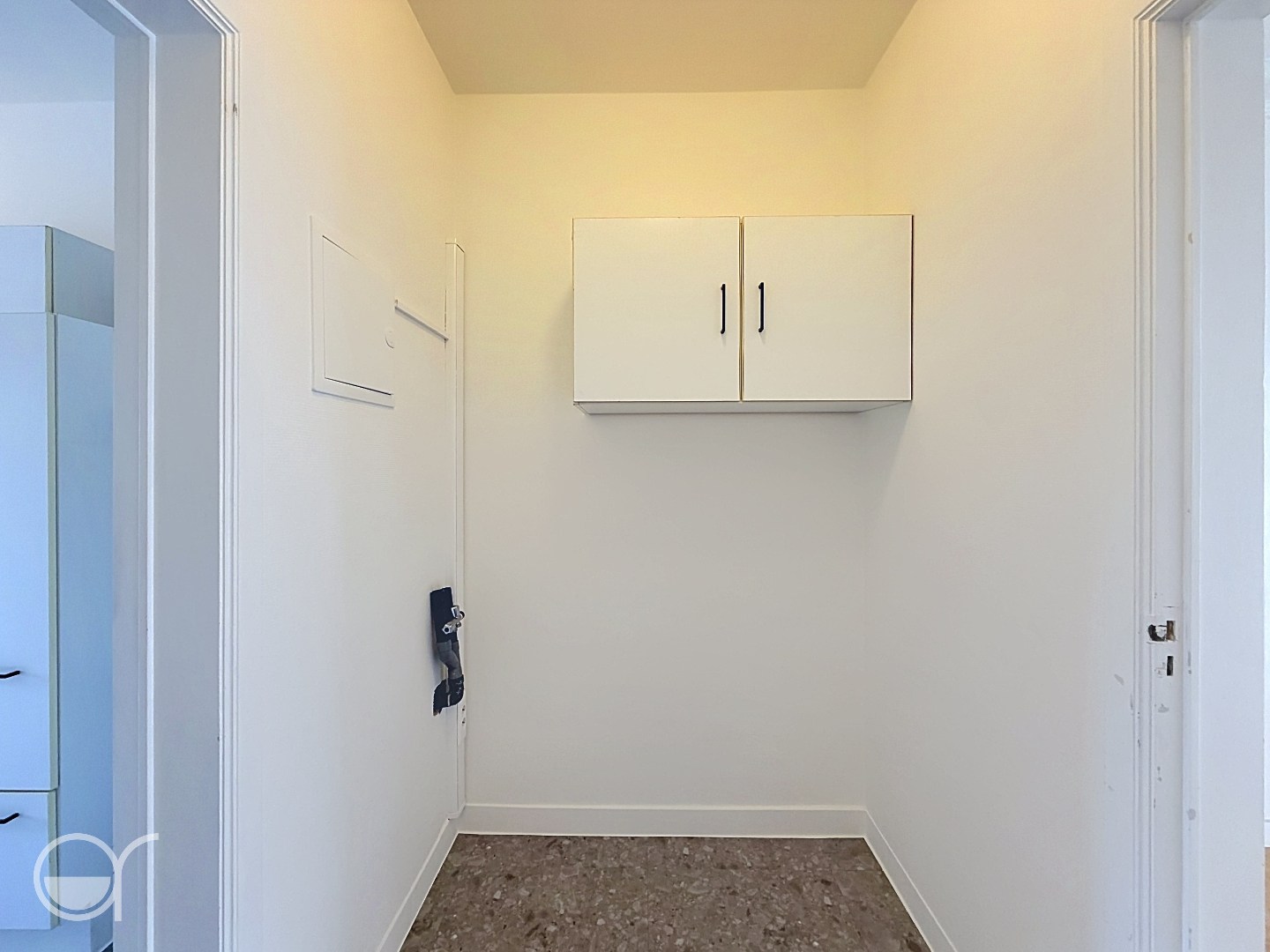 Mooi 2 slaapkamer appartement nabij Gent zuidpark met ideale uitvalswegen en garagebox - foto 4