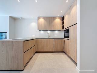 Op een toplocatie in het centrum van Nieuwpoort-Bad, op wandelafstand van zee, winkels en gezellige restaurants, vinden we dit prachtig vernieuwde...