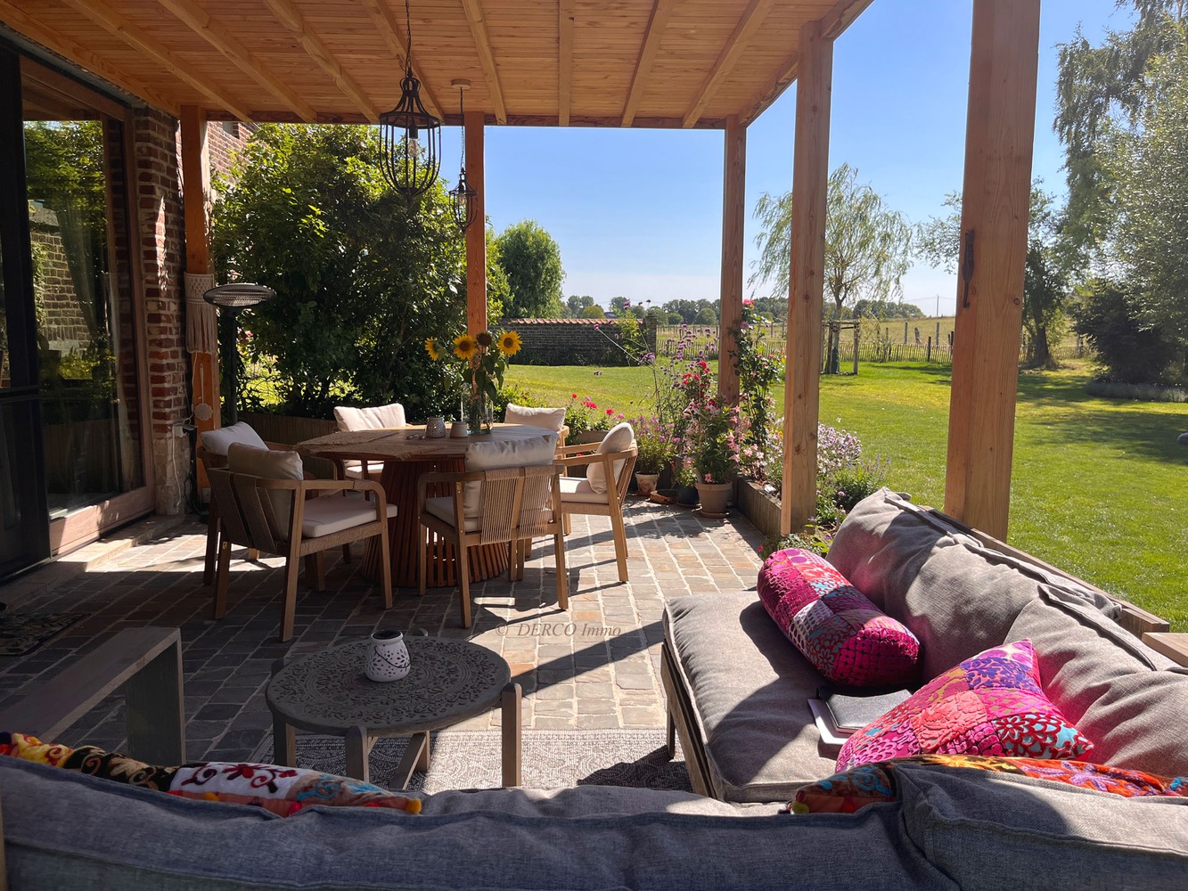 beautifully renovated square farmhouse with “a SOUL” - photo 5