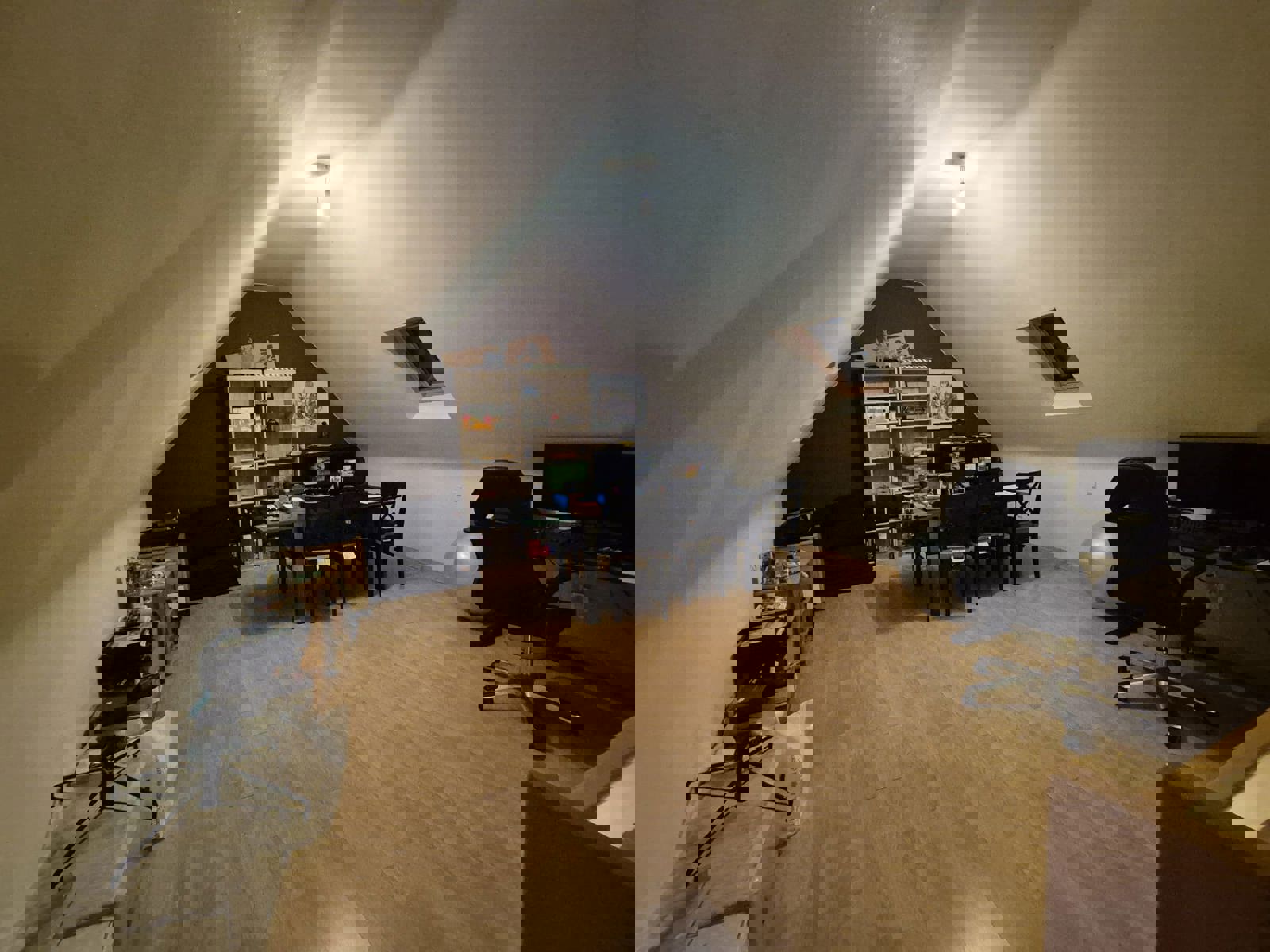 Ruim éénslaapkamerappartement vlakbij het centrum - foto 2