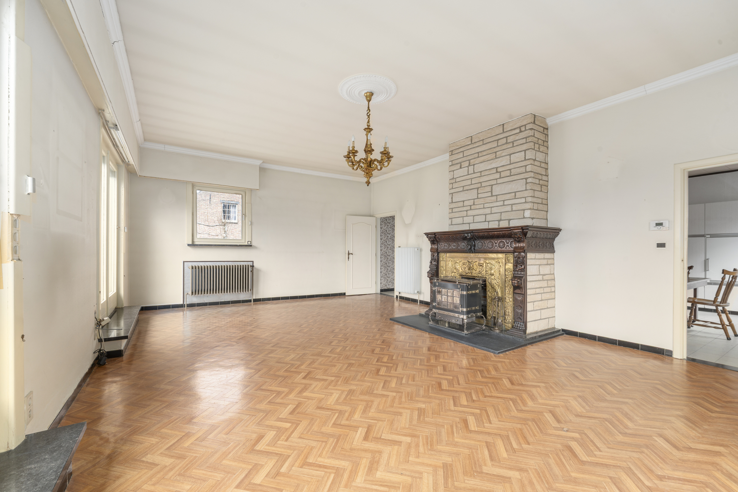 Te renoveren open bebouwing op groot perceel mét groen zicht - foto 4