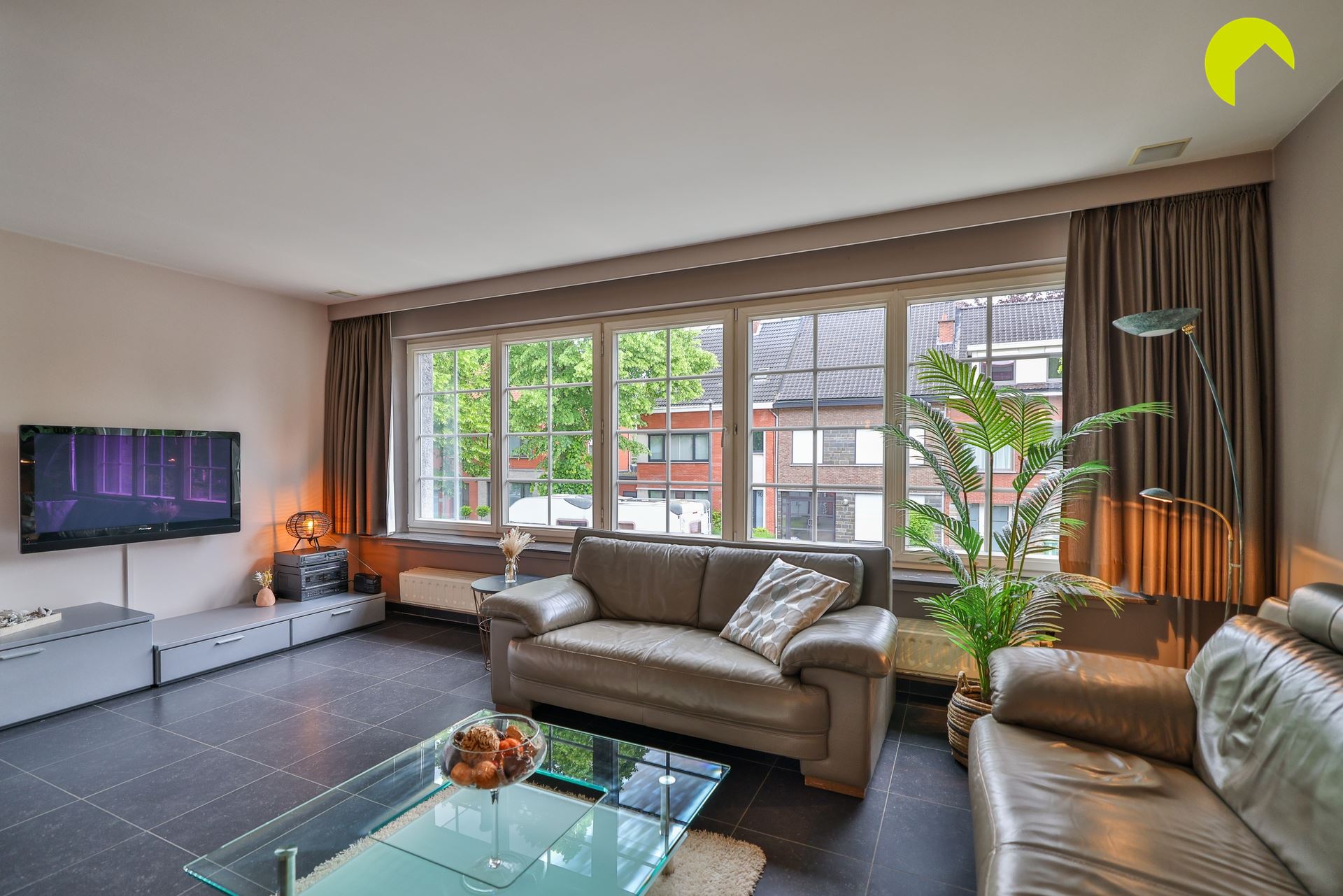House - photo 3