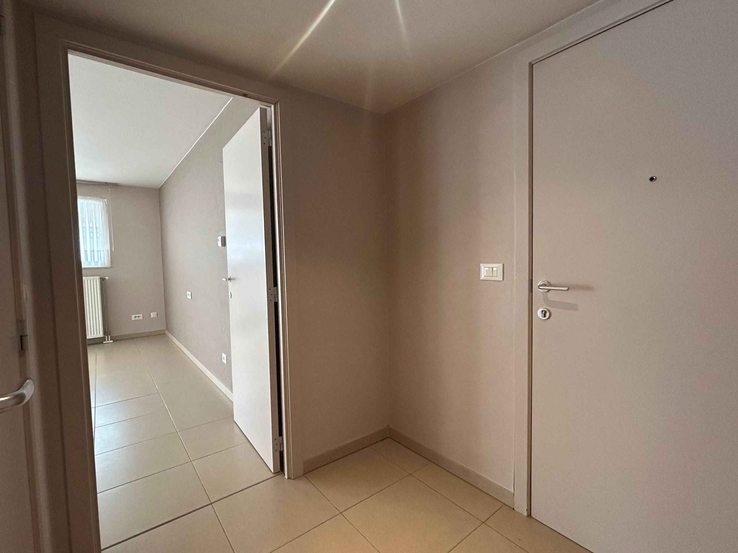 Apartment for rent in Diksmuide with 2 bedrooms - photo 2