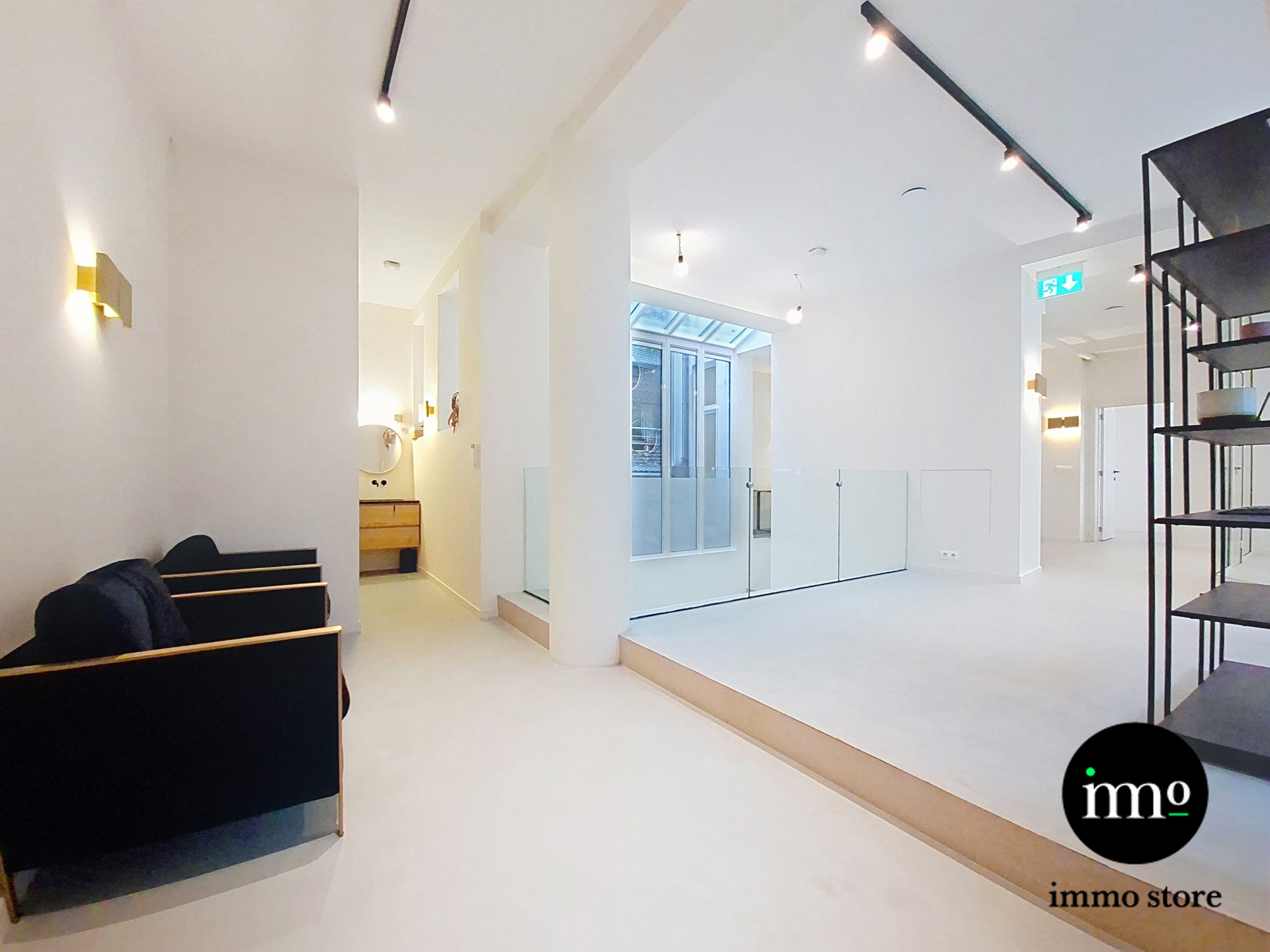 Instapklaar duplex-bureau met 4 parkeerplaatsen - foto 4