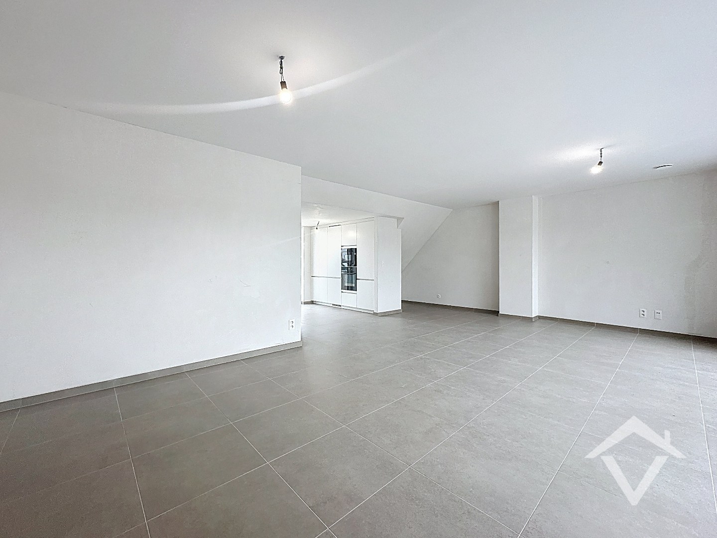 Nieuwbouwappartement met 2 slaapkamers en 2 terrassen in centrum Koekelare - foto 5