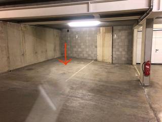 We vinden deze ondergrondse autostandplaats terug in het prestigeproject 'Porto Fino'. Het gebouw situeert zich op de Thonissenlaan 5, de...