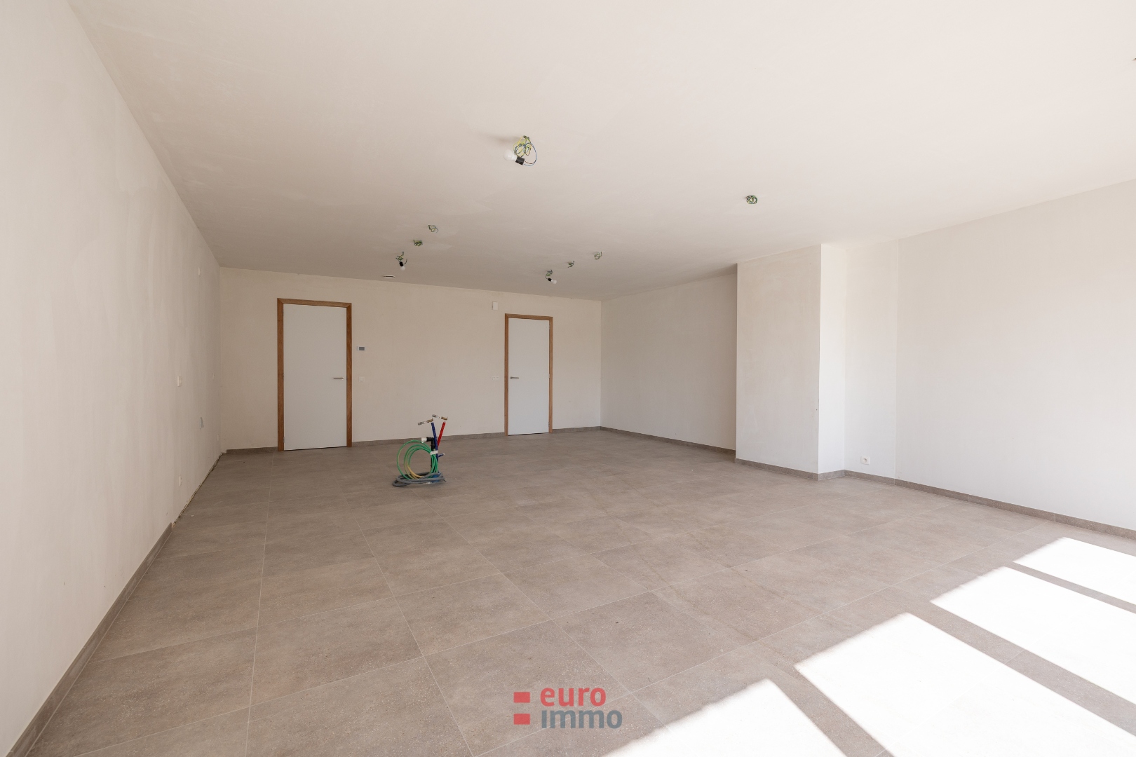 Wonen in een zee van ruimte aan de groene rand van het historische stadscentrum van Nieuwpoort! - foto 4