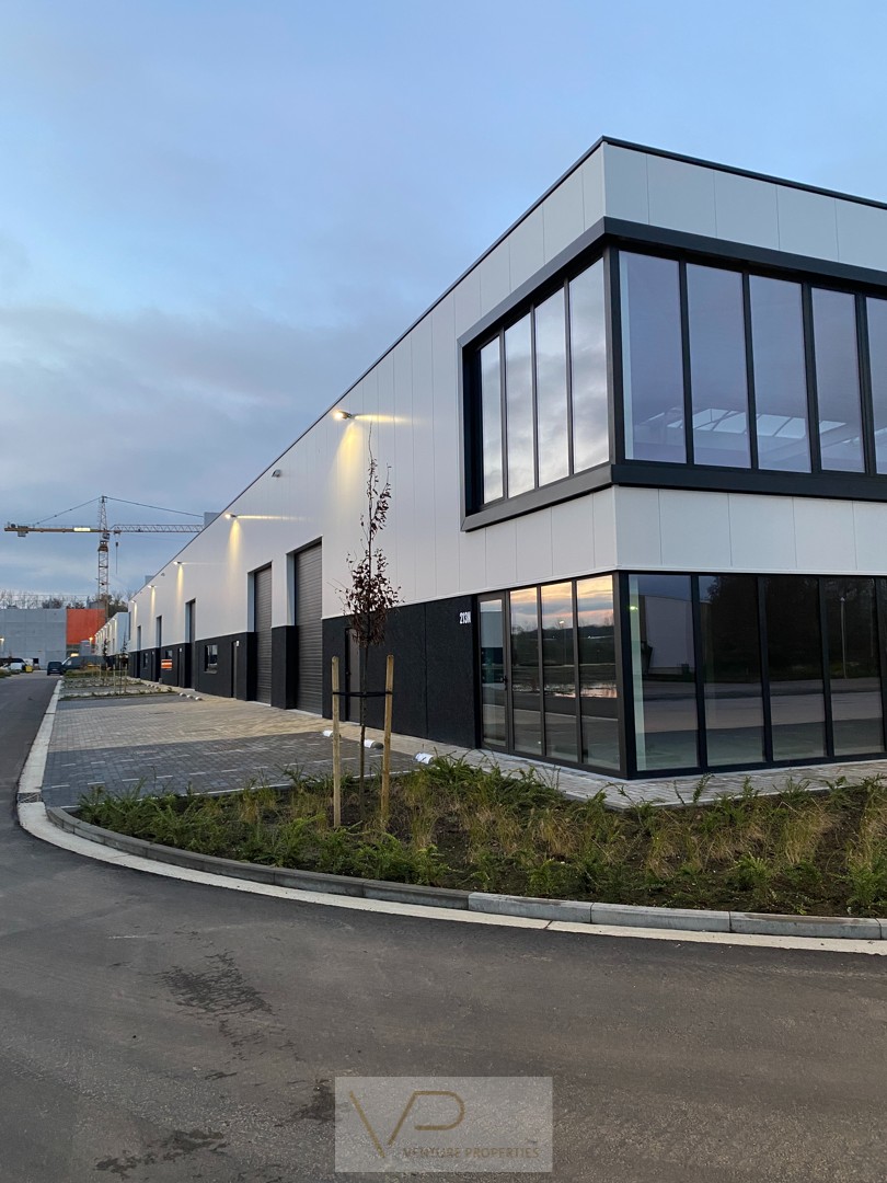 Nieuwbouw magazijn van 288 m² te koop in Heist-op-den-Berg - foto 4