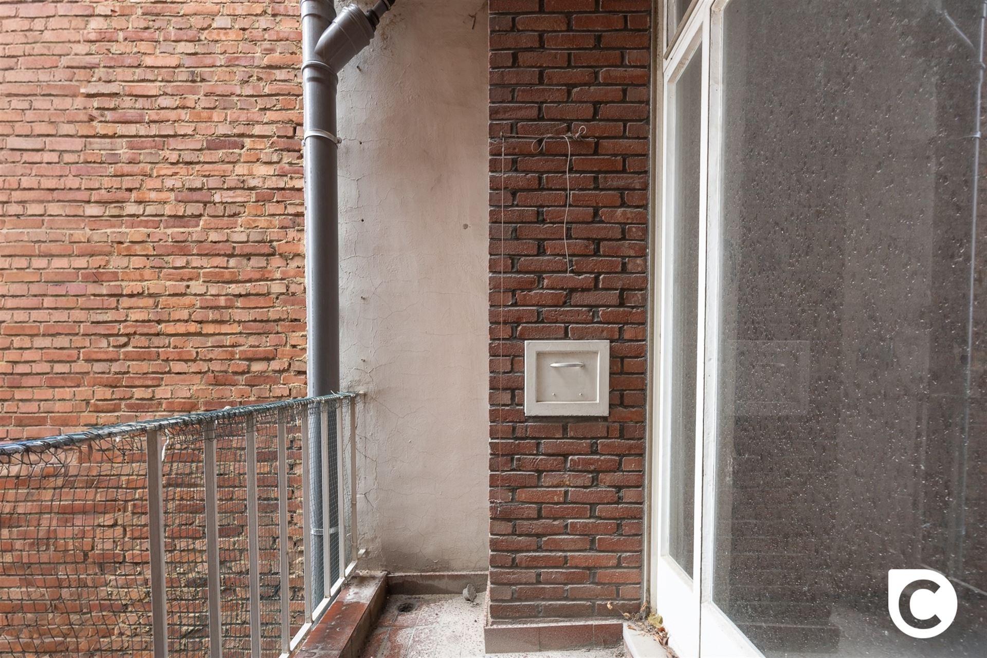 Te renoveren appartement met terras - foto 5