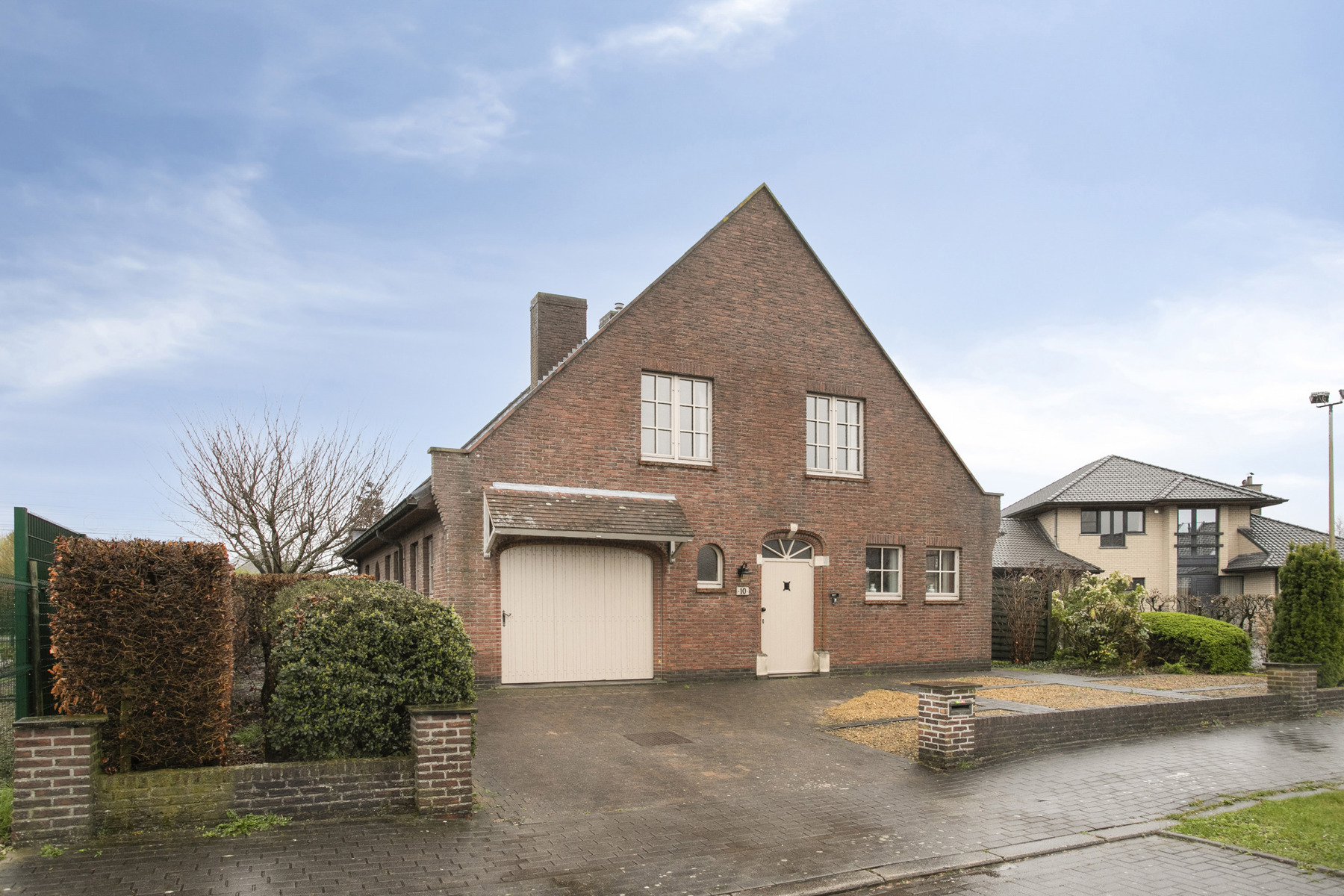 House for sale in Roeselare with 4 bedrooms - photo 2