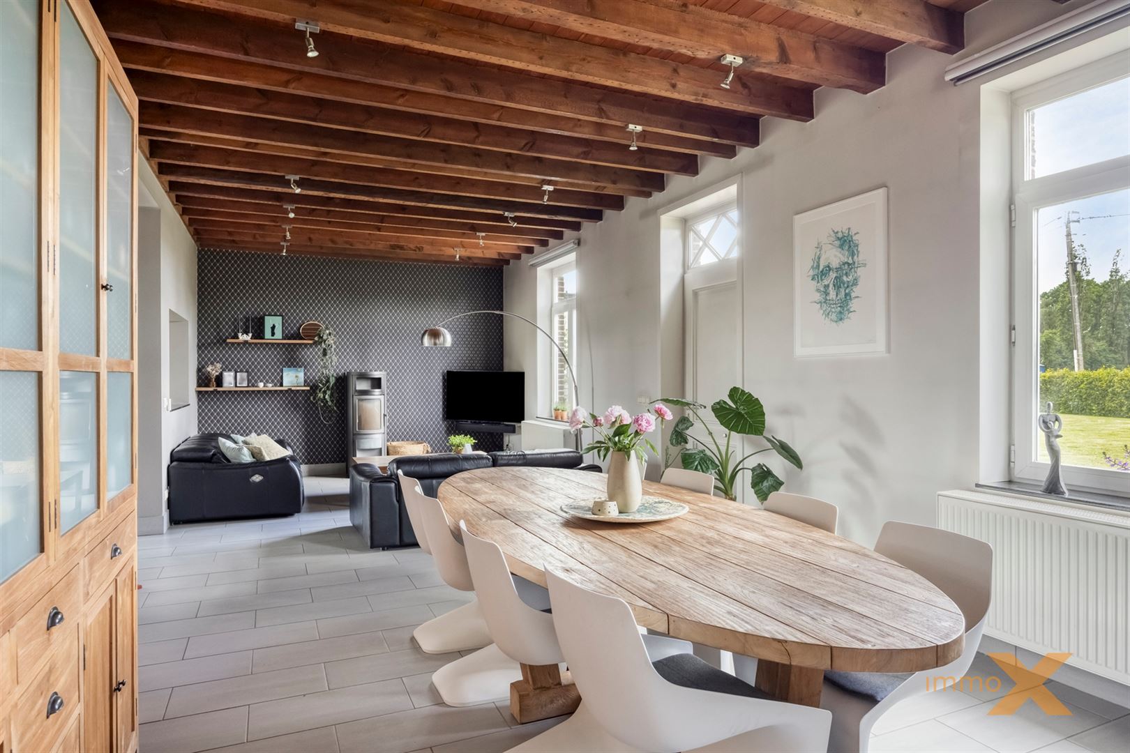 INSTAPKLARE HOEVEWONING MET STALLINGEN EN WEIDEN - foto 5