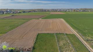 Bouwgrond halfopen bebouwing met weids groenzicht te NinoveDroom je van een woning op maat, in een rustige en groene omgeving, en toch vlakbij alle...
