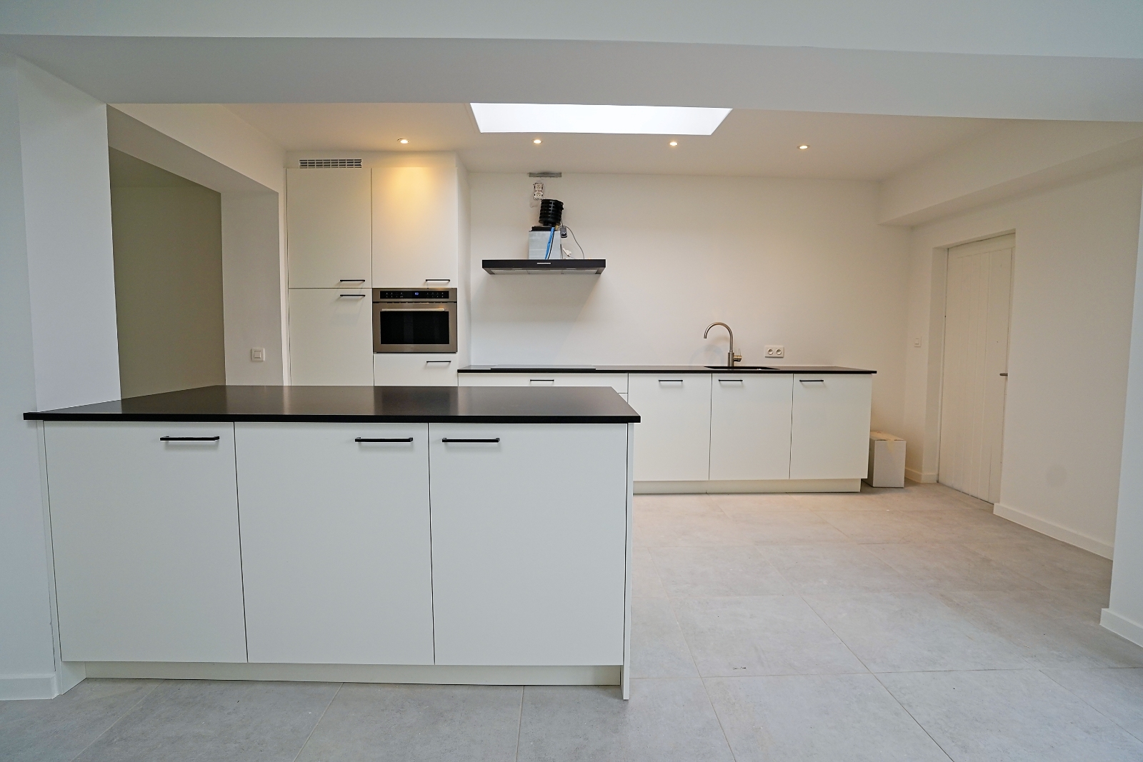 Rustig gelegen, deels gerenoveerde gezinswoning met 3 slaapkamers in Mariekerke - foto 4