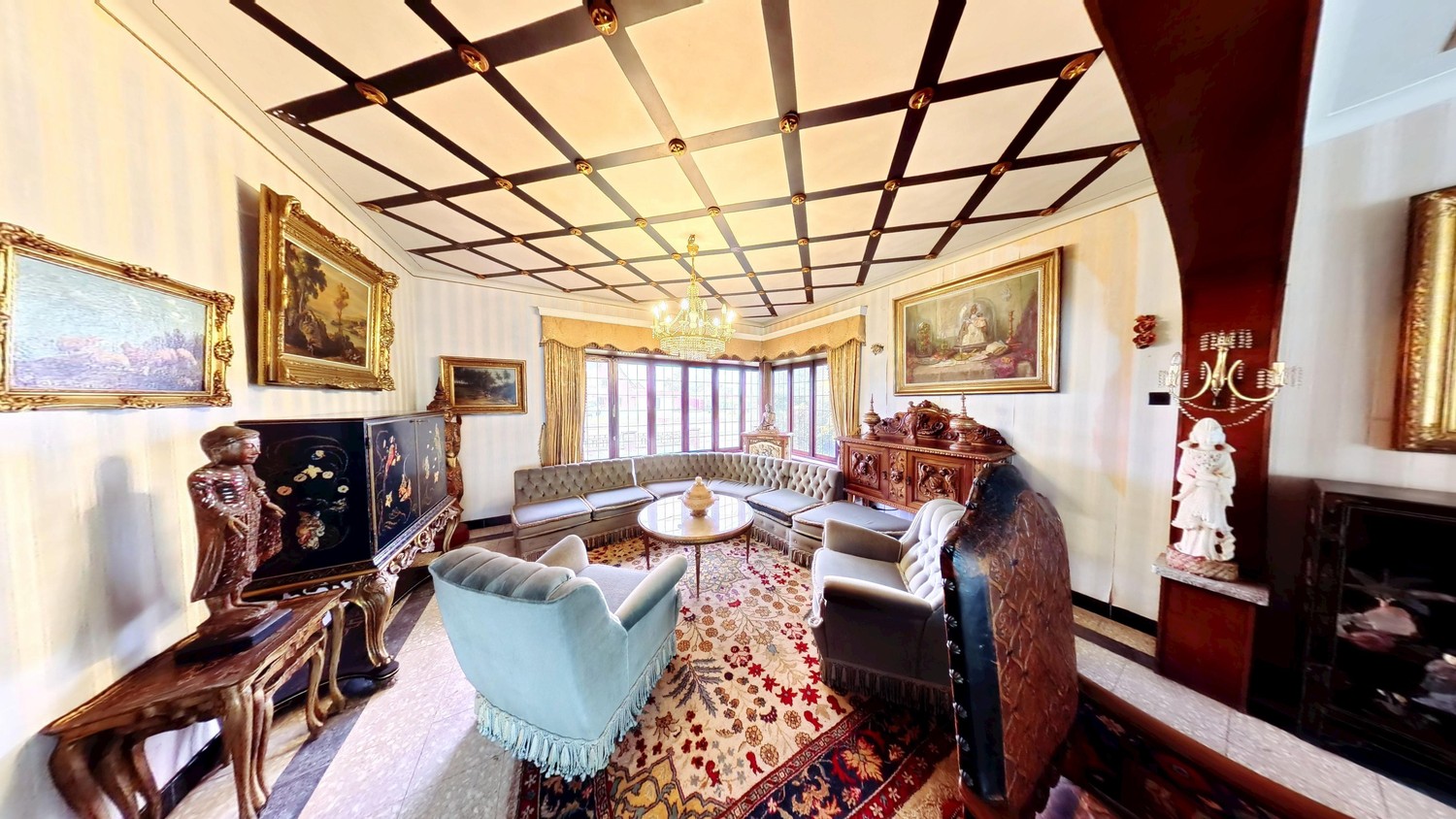 🏡 Te koop: te renoveren ruime villa – unieke opportuniteit in Elst! - foto 4