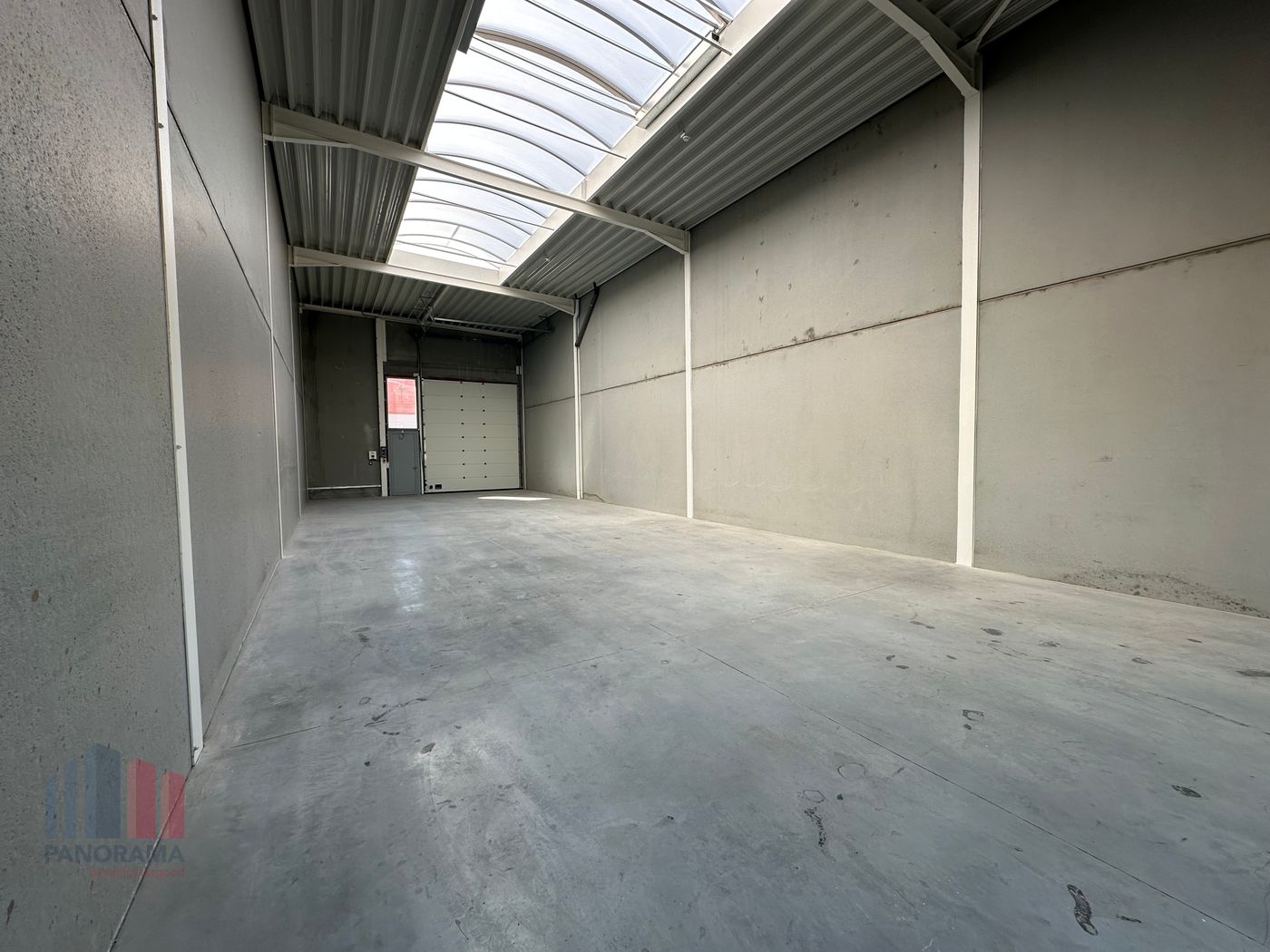 192 m² nieuwbouw KMO-unit te huur naast E17 - photo 5