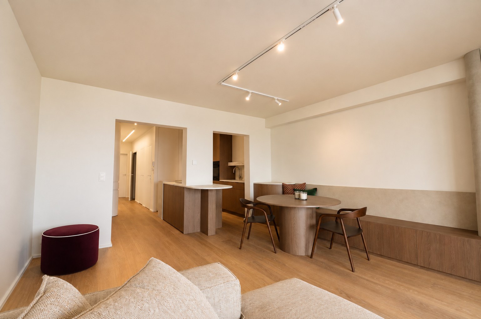 Subliem gerenoveerd appartement met frontaal zeezicht en een tijdloze, uiterst verfijnde afwerking. - foto 5