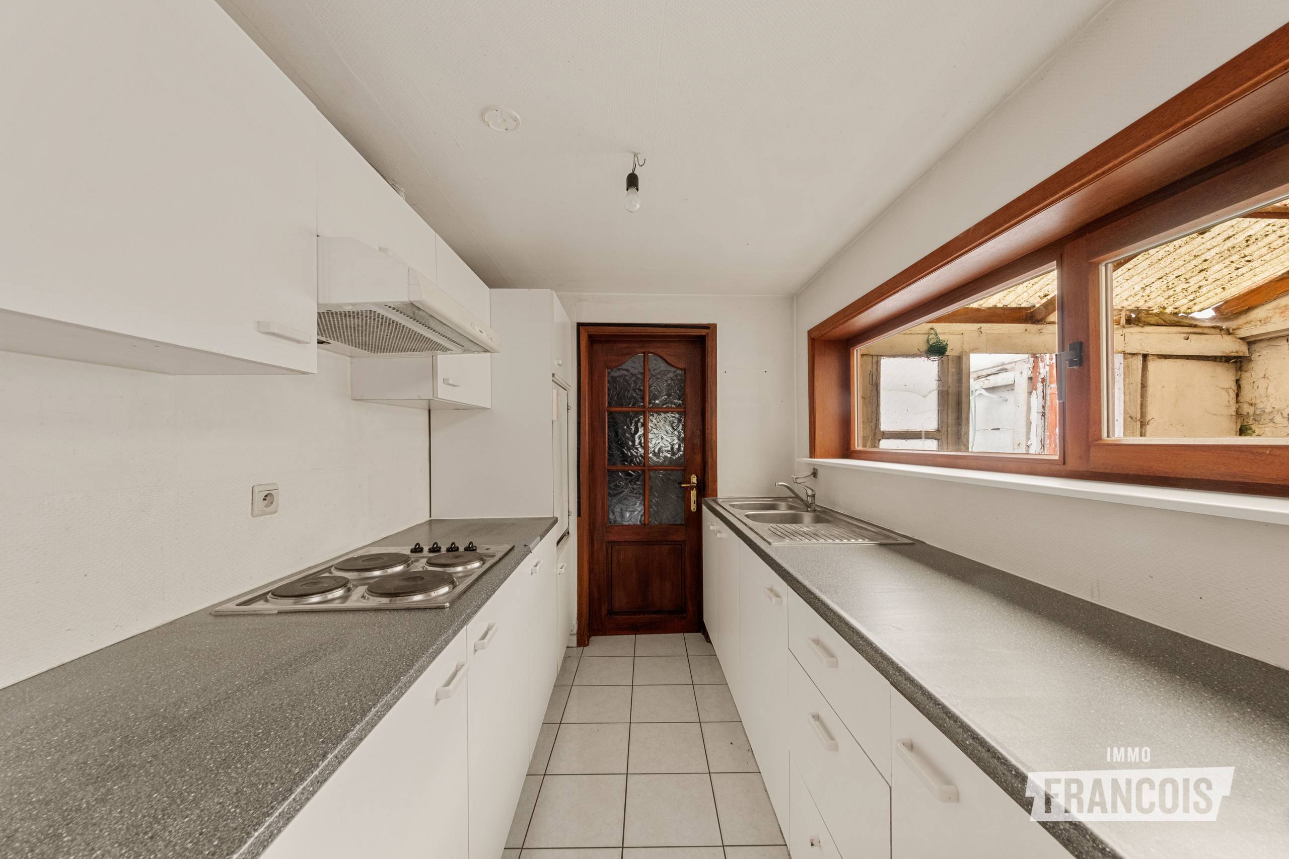 Te renoveren woning met stadstuin te Brugge - foto 4