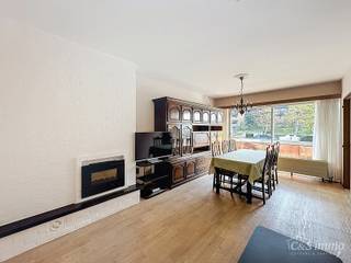 Appartement lumineux au rez-de-chaussée situé à proximité du parc Runcvoort. En entrant dans l'appartement, vous accédez au hall d'entrée doté...