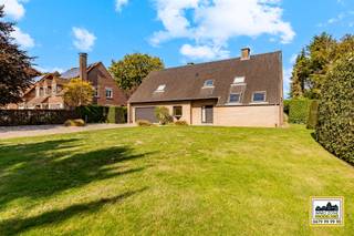 "ABSOLUTE TOPPER" – Afspraak ENIGE BEZOEKDAG ENKEL telefonisch via Elias Le Juste op 0487/33. 10. 10, meer info via Facebook “Remue Randy” – LIKE...