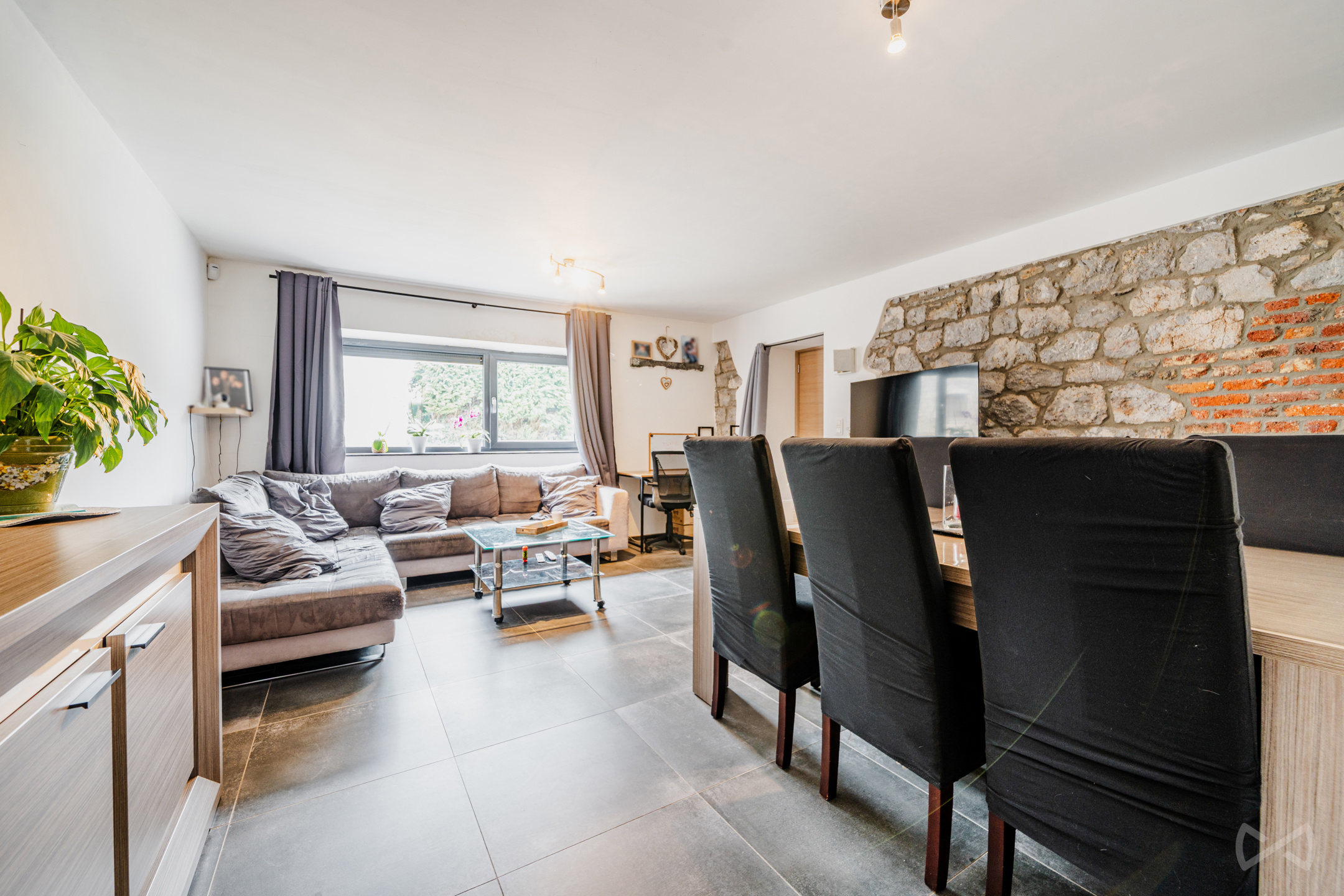 Huis te koop in Cerfontaine met 8 slaapkamers - foto 2