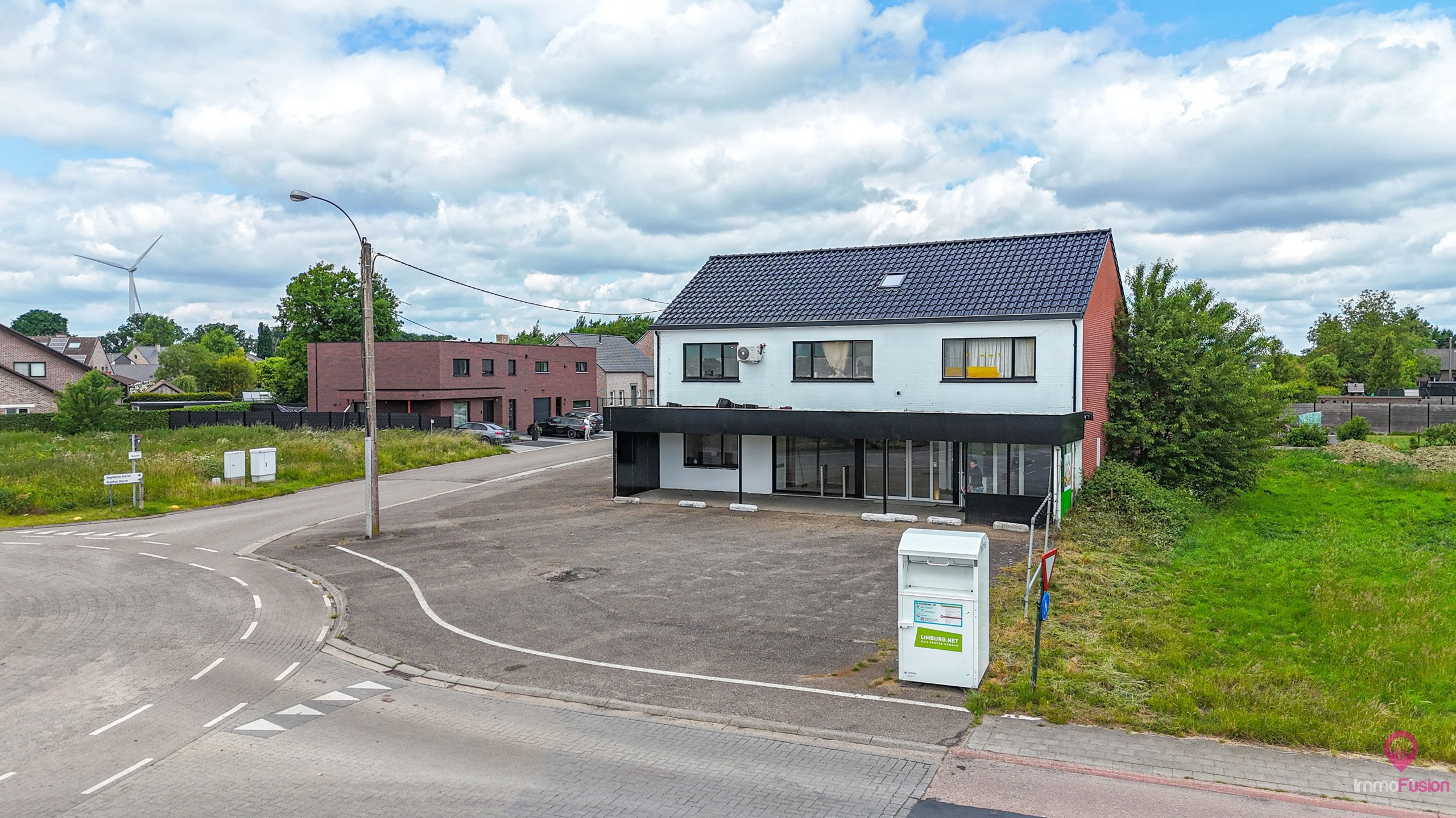 Multifunctioneel handelspand met 2 vergunde studio’s! - foto 5