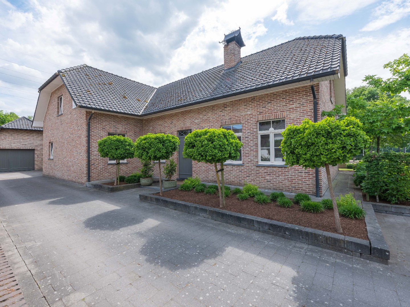 Luxueuze villa met prachtige tuin - foto 3