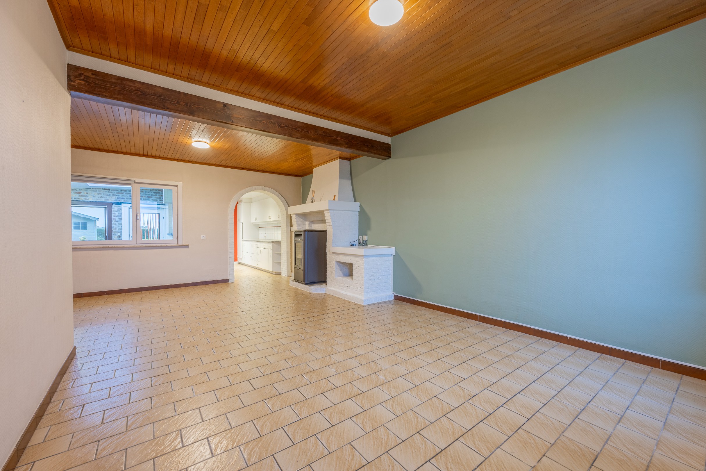 RUIME WONING MET TUIN EN UITWEG - foto 5