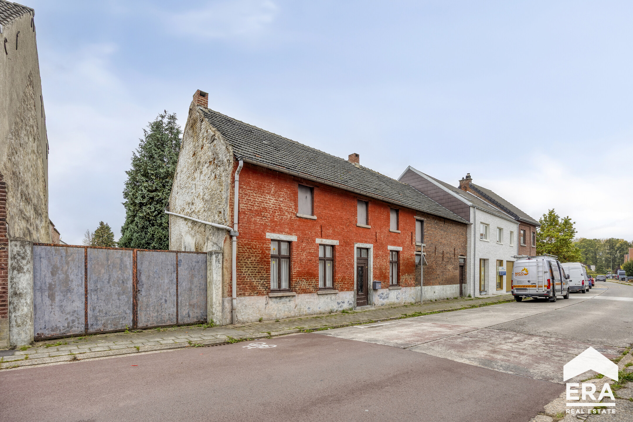 Te renoveren huis met gevelbreedte van 21,5 meter te koop - foto 2