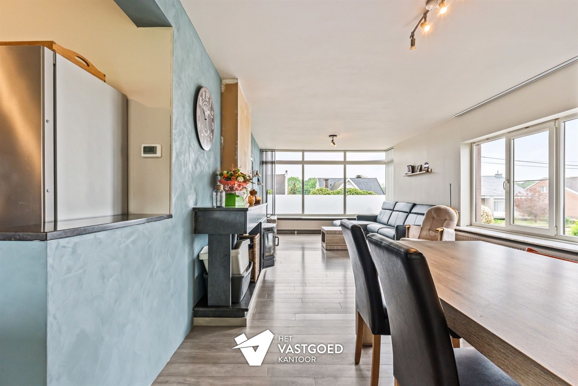 GERENOVEERDE WONING MET 4 SLAAPKAMERS GELEGEN OP EEN RUIM PERCEEL VAN 11A35CA TE SCHERPENHEUVEL - foto 4