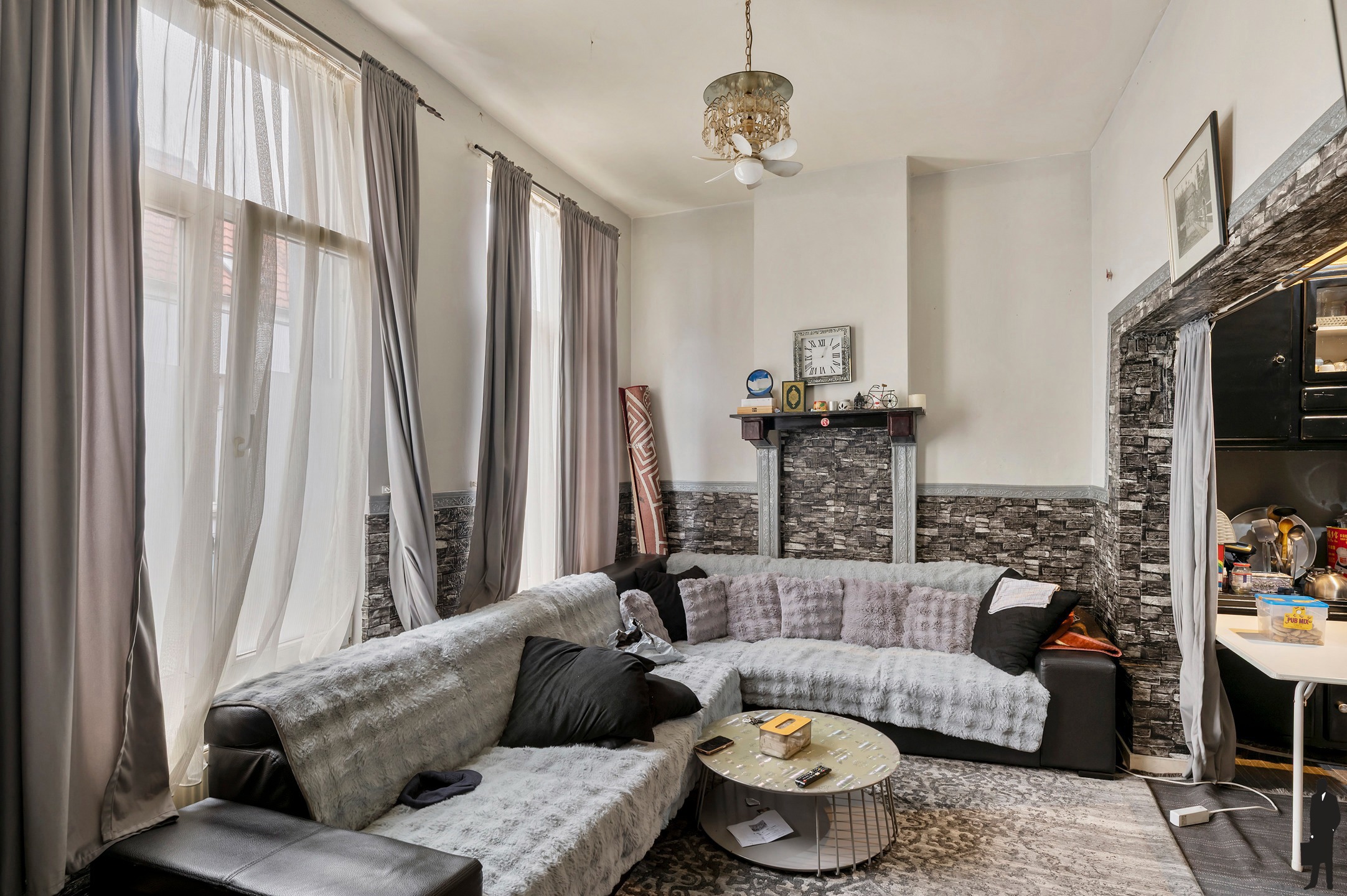 Charmante woning met 3 à 4 slaapkamers in het hart van Borgerhout - foto 2