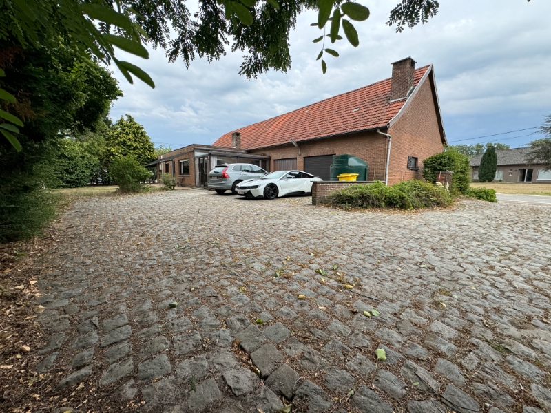 Ruime langgevelhoeve op 29a13 met veel potentieel! - foto 3