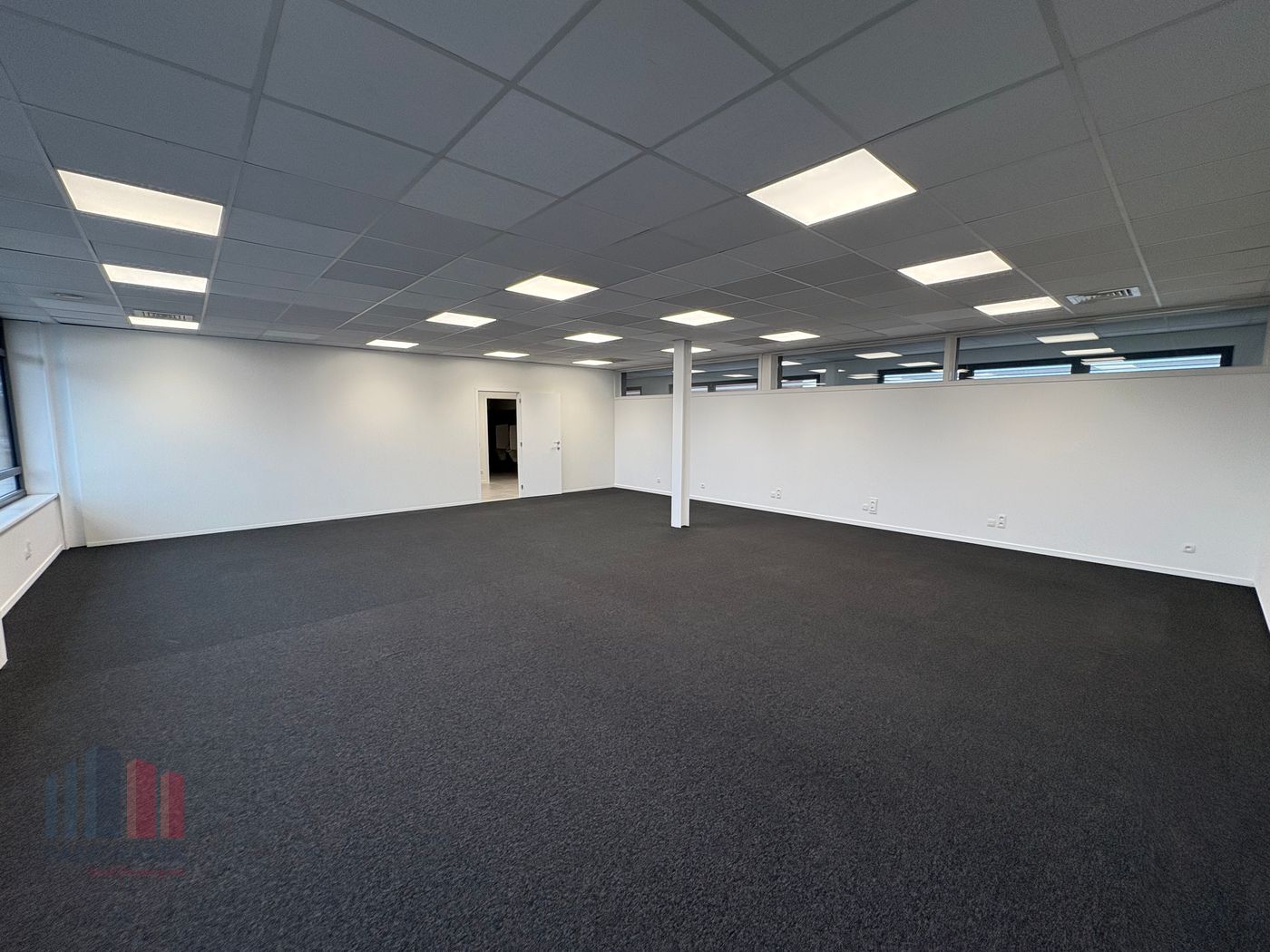 270 m² instapklare kantoorruimte naast E40 Sint-Denijs-Westrem - foto 3