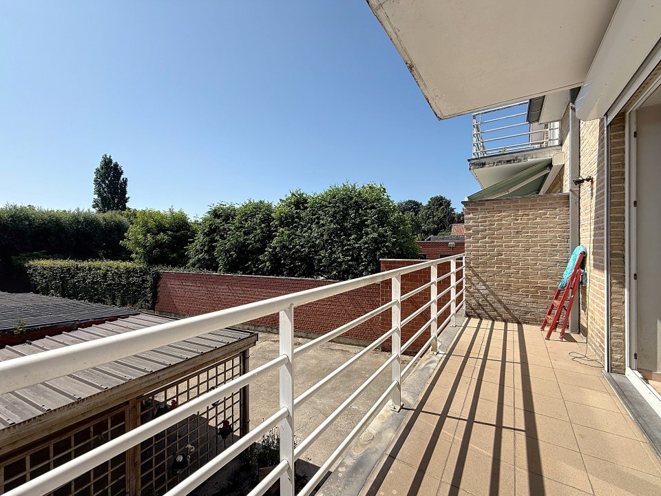 Centraal gelegen appartement met garage én extra staanplaats in centrum Staden - foto 1