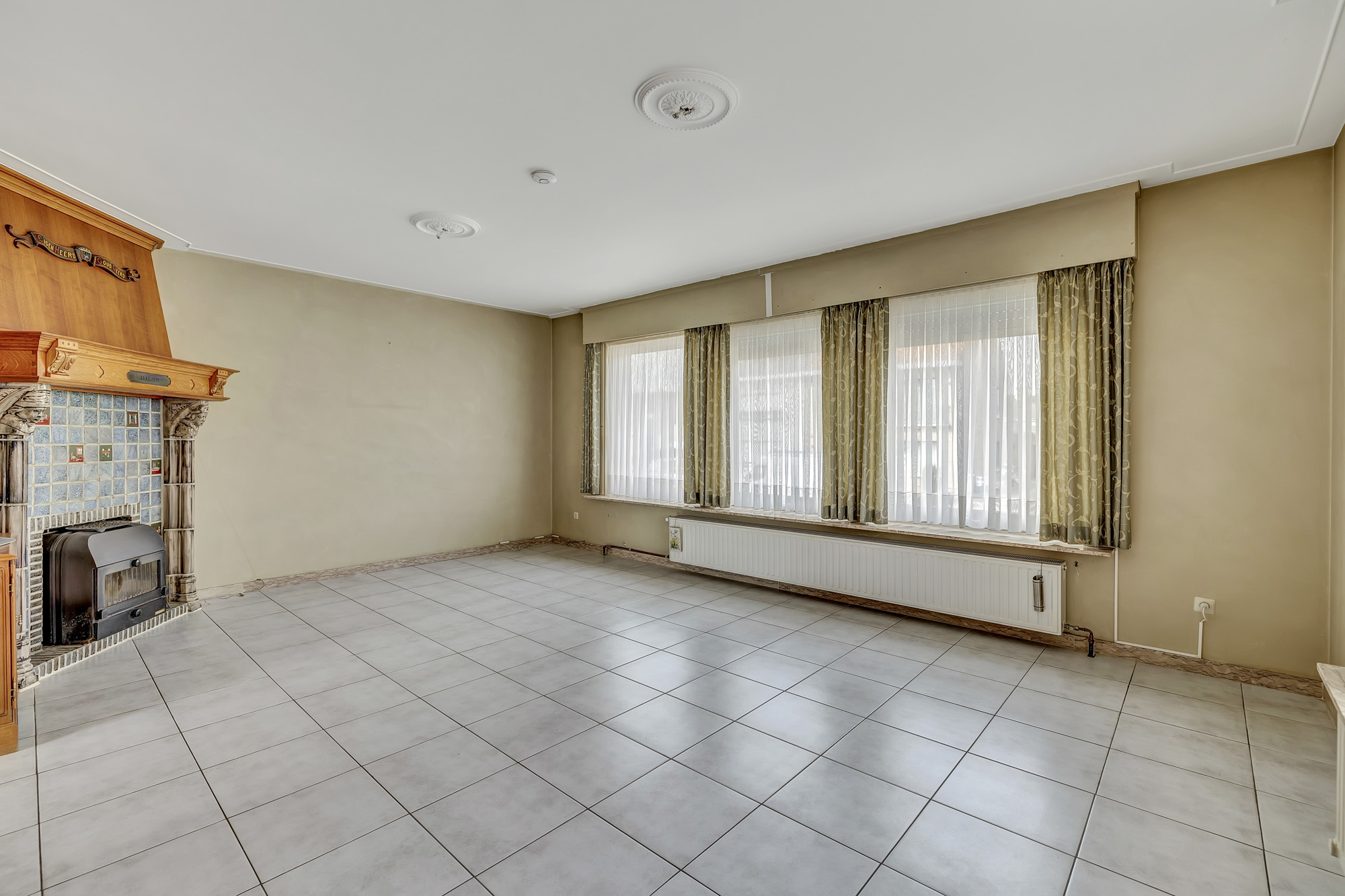 Goed onderhouden woning met garage en tuin - foto 2