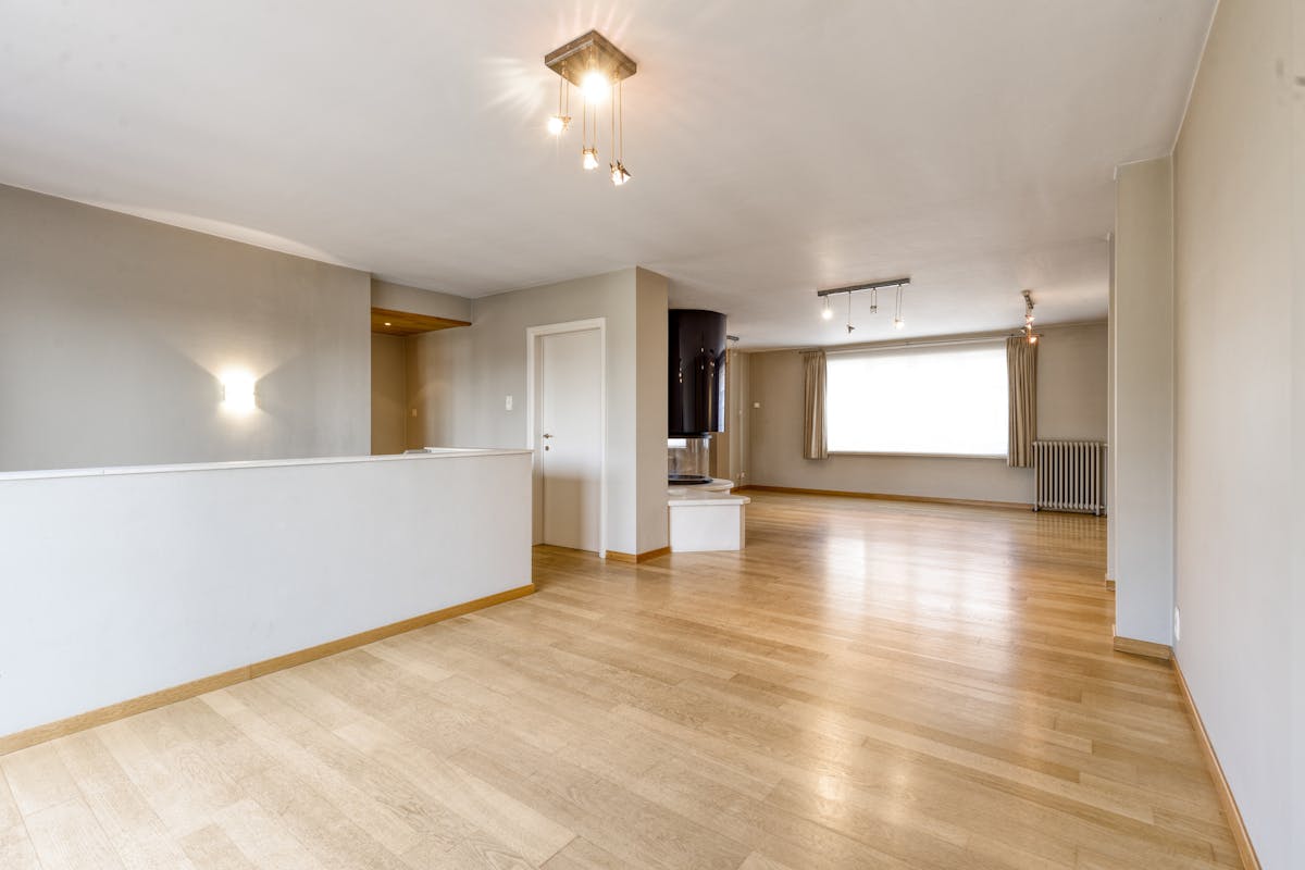 Belle propriété résidentielle et commerciale à vendre dans le centre d'Eernegem - photo 5