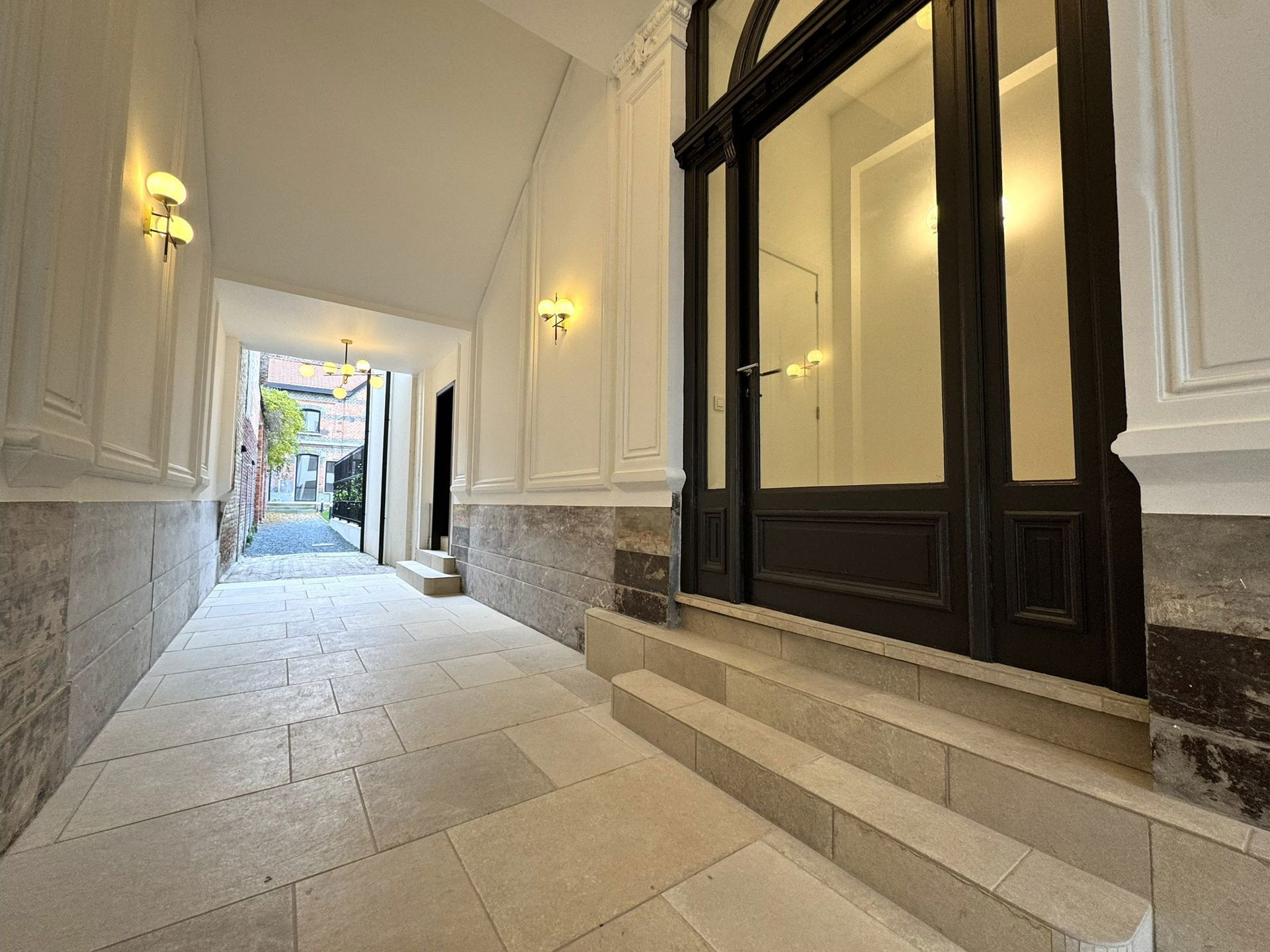 Commercial for rent in Ixelles - photo 4