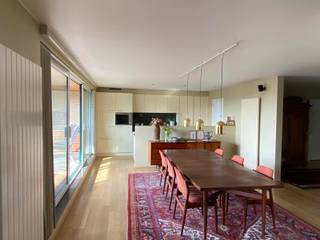 Het appartement is gelegen op wandelafstand van het centrum van Herentals.Het appartement bevindt zich op de 3de verdieping en is bereikbaar met de...