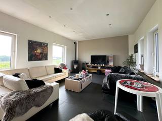 Bezoekmoment zaterdag 6 december! Inschrijven kan via www.nobels.be onder referentienummer 4197650.Veelzijdig MULTIFUNCTIONEEL PAND met INSTAPKLARE...