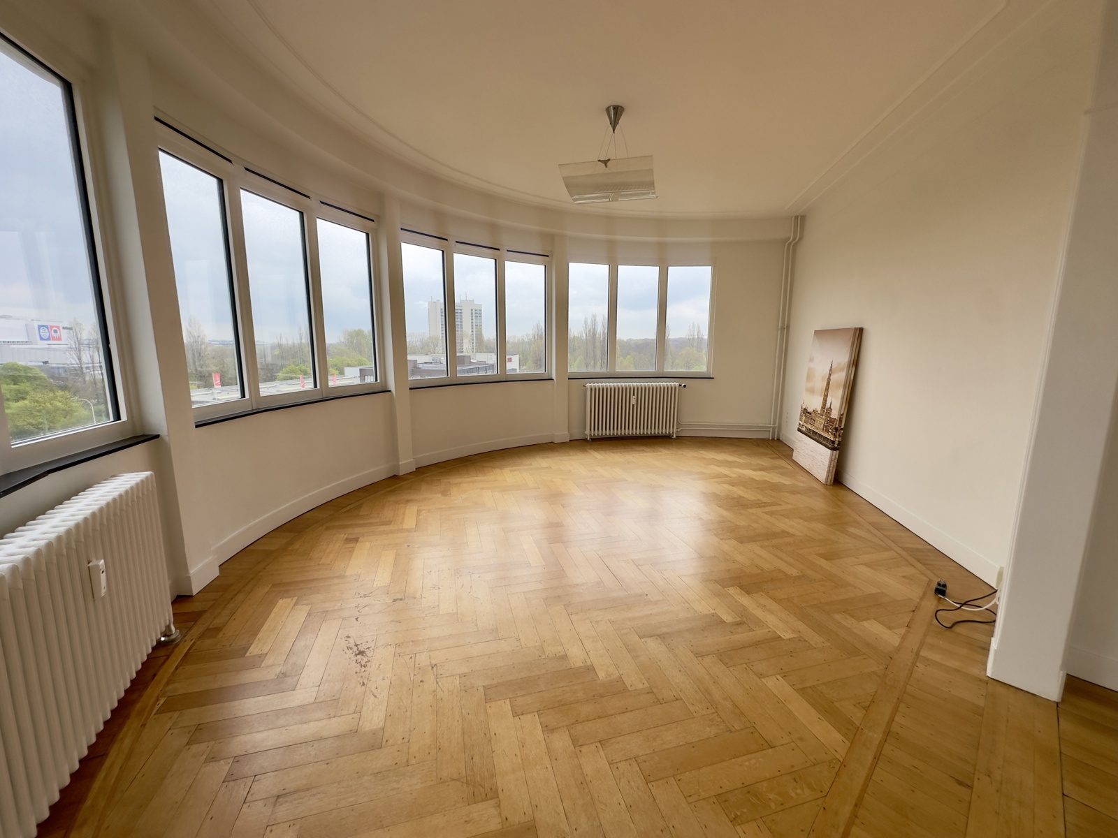 2 slaapkamer appartement met uitzicht over heel Antwerpen - foto 3