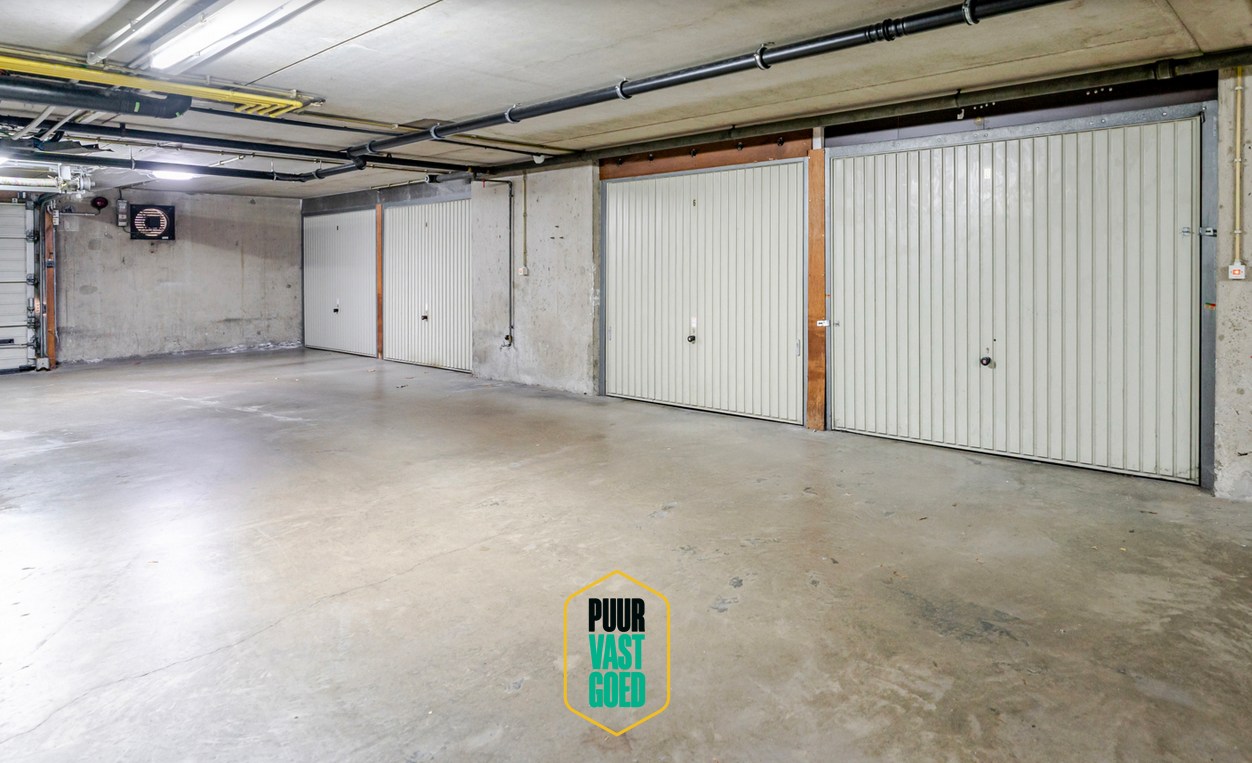 Garage for sale in Bruges - photo 4