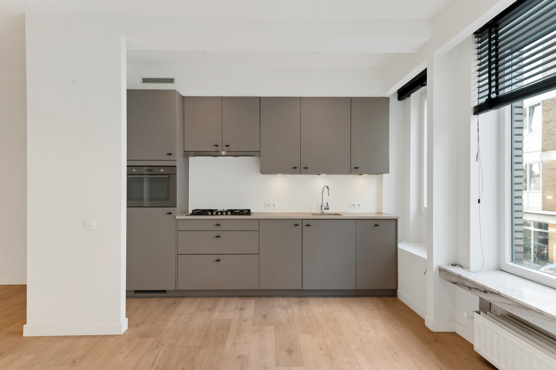 Modern wonen met vibe: stijlvol appartement met tuin - foto 2