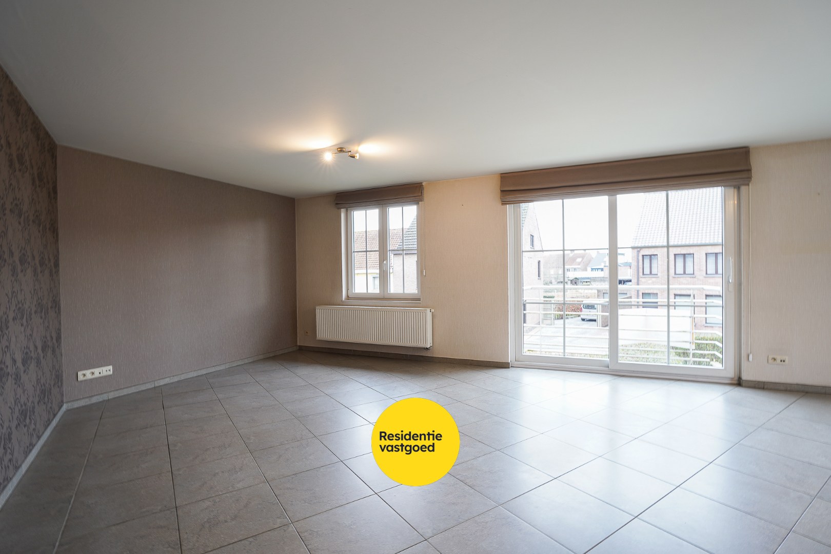 Instapklare duplex (130 m²) in het hart van Eernegem - foto 2