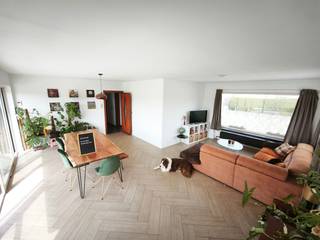 Authentieke gerenoveerde vrijstaande woning met prachtig uitzicht — Huldenberg, Stroobantsstraat 54Gelegen tussen Tervuren en Leuven, vind je deze...